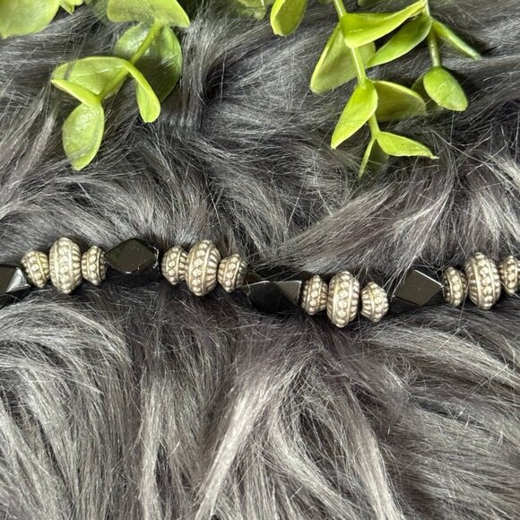 Brighton Black Bead Heart Toggle Bracelet - Picture 2 of 6